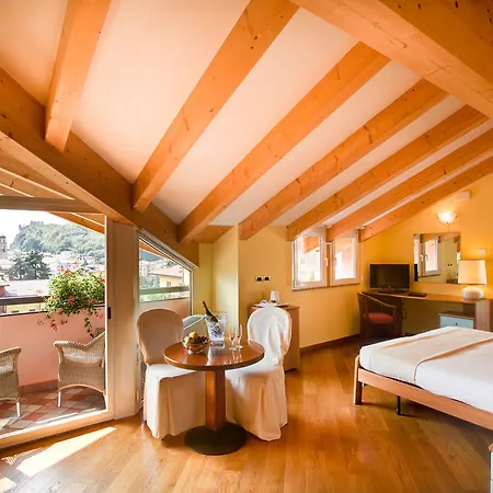 Hotel Continental - Tonelli Torbole Sul Garda